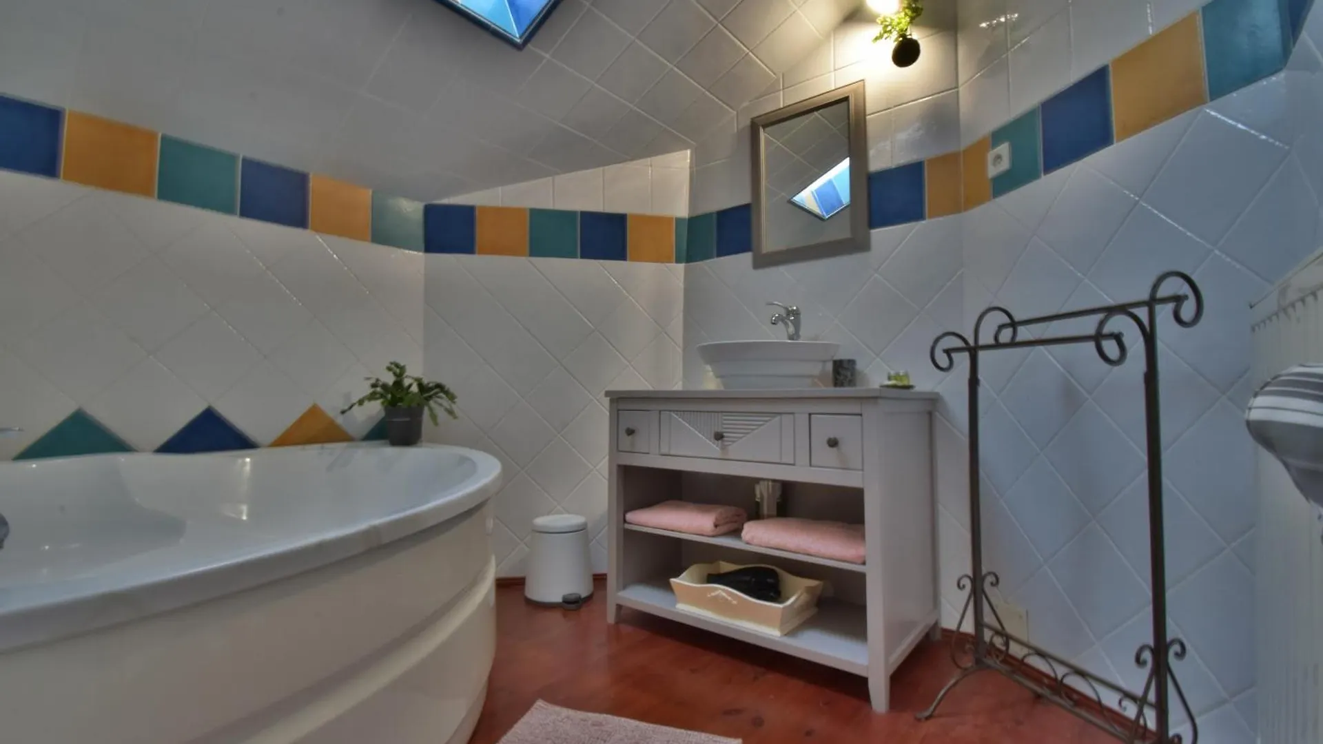 Bed & Breakfast Chambre D'Hotes L'Altitude - Domaine La Rose Des Vents Castelnau-sur-l'Auvignon
