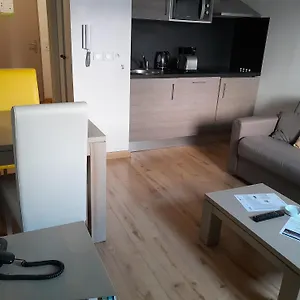 **** Appart hôtel Lagrange Les Patios Eugénie France